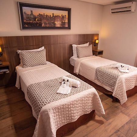 Bragança Paulista Padom Business Hotel מראה חיצוני תמונה