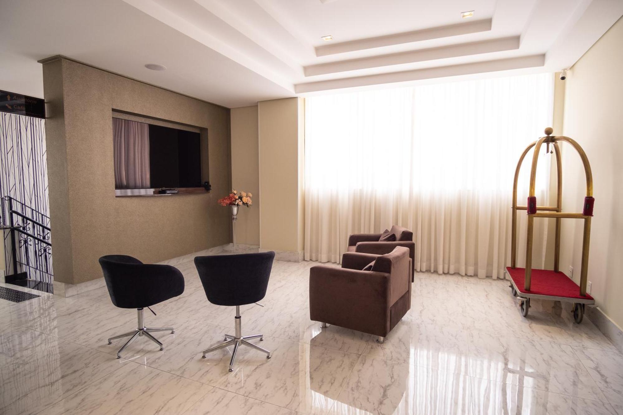 Bragança Paulista Padom Business Hotel מראה חיצוני תמונה