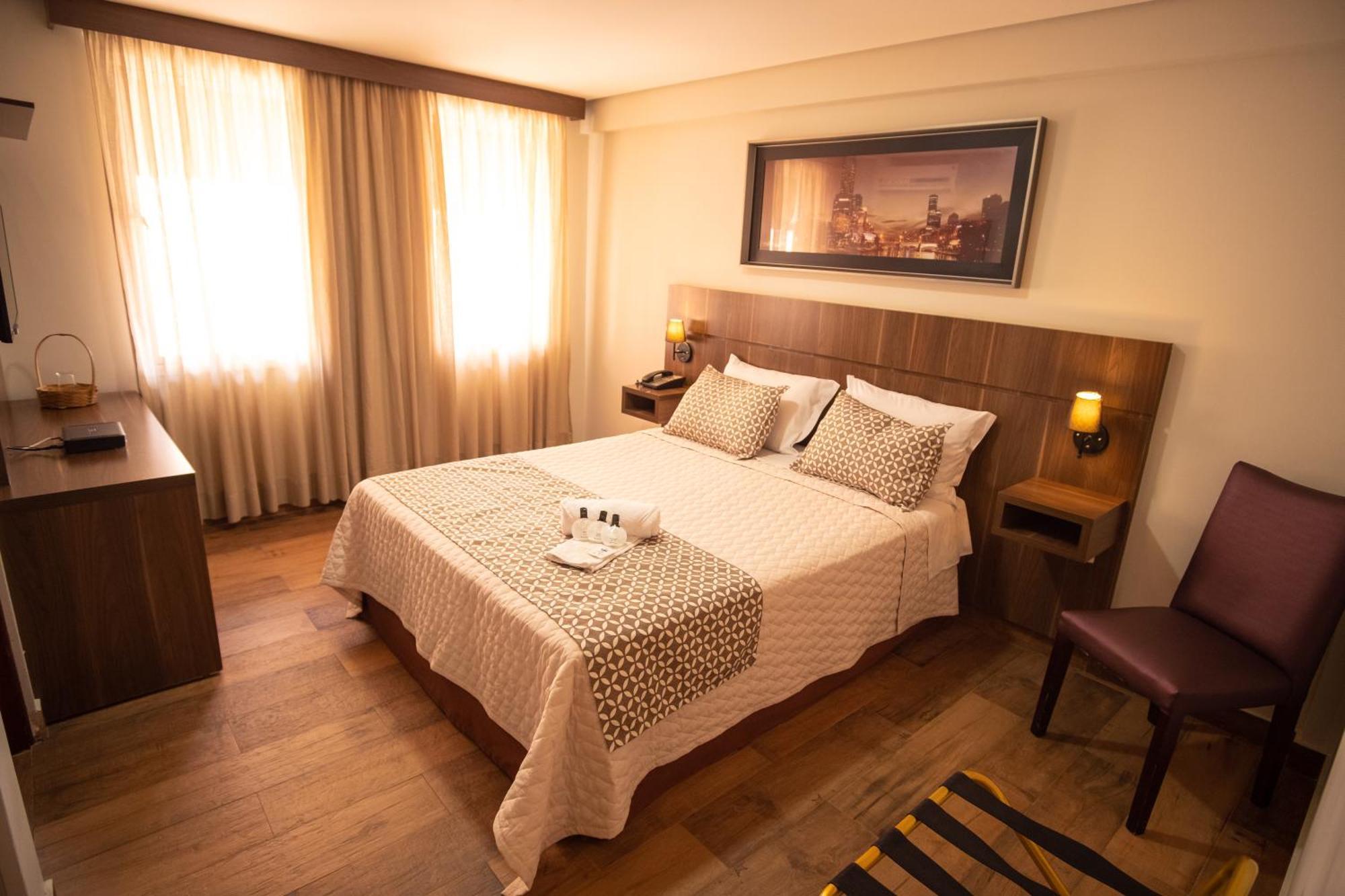 Bragança Paulista Padom Business Hotel מראה חיצוני תמונה