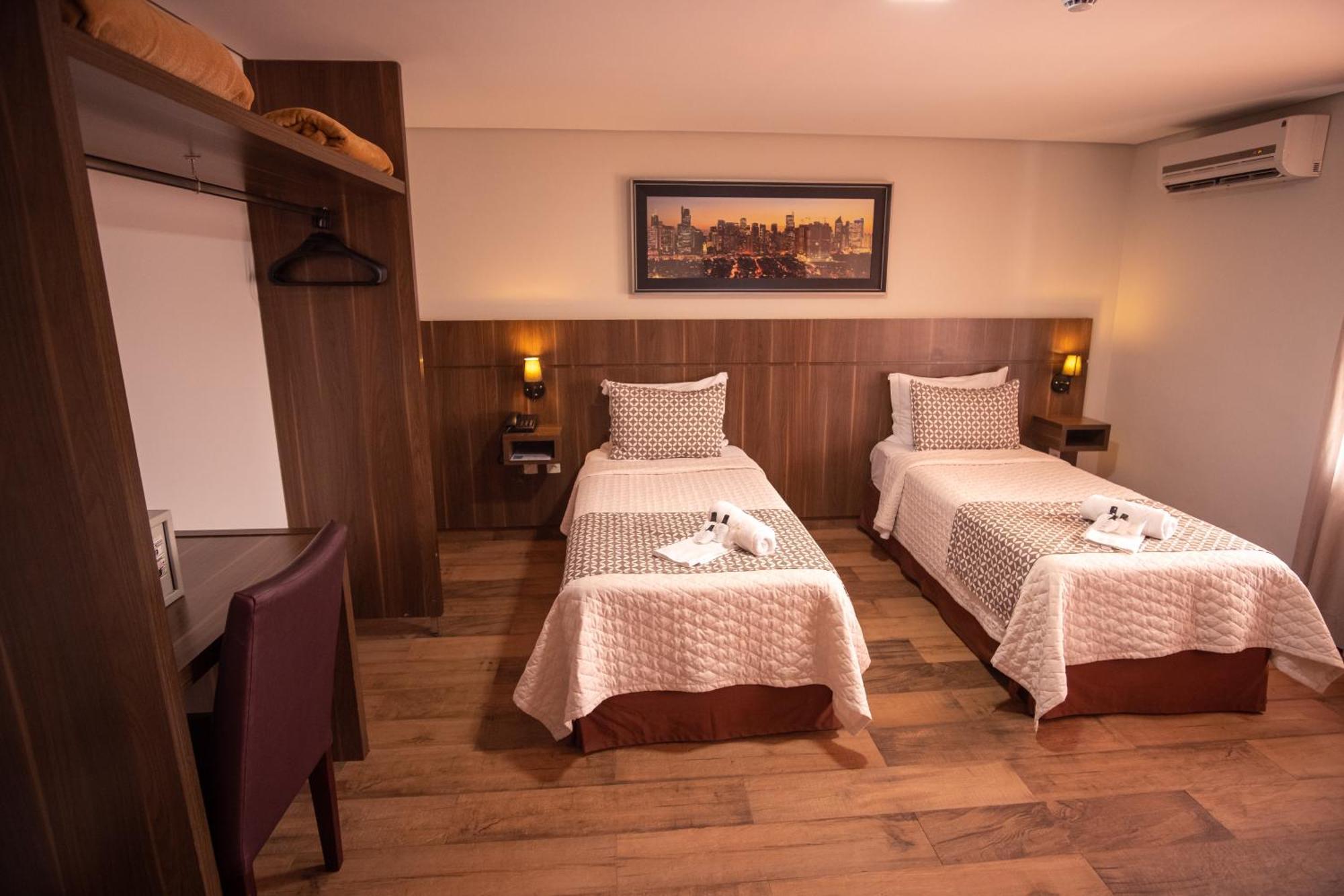 Bragança Paulista Padom Business Hotel מראה חיצוני תמונה
