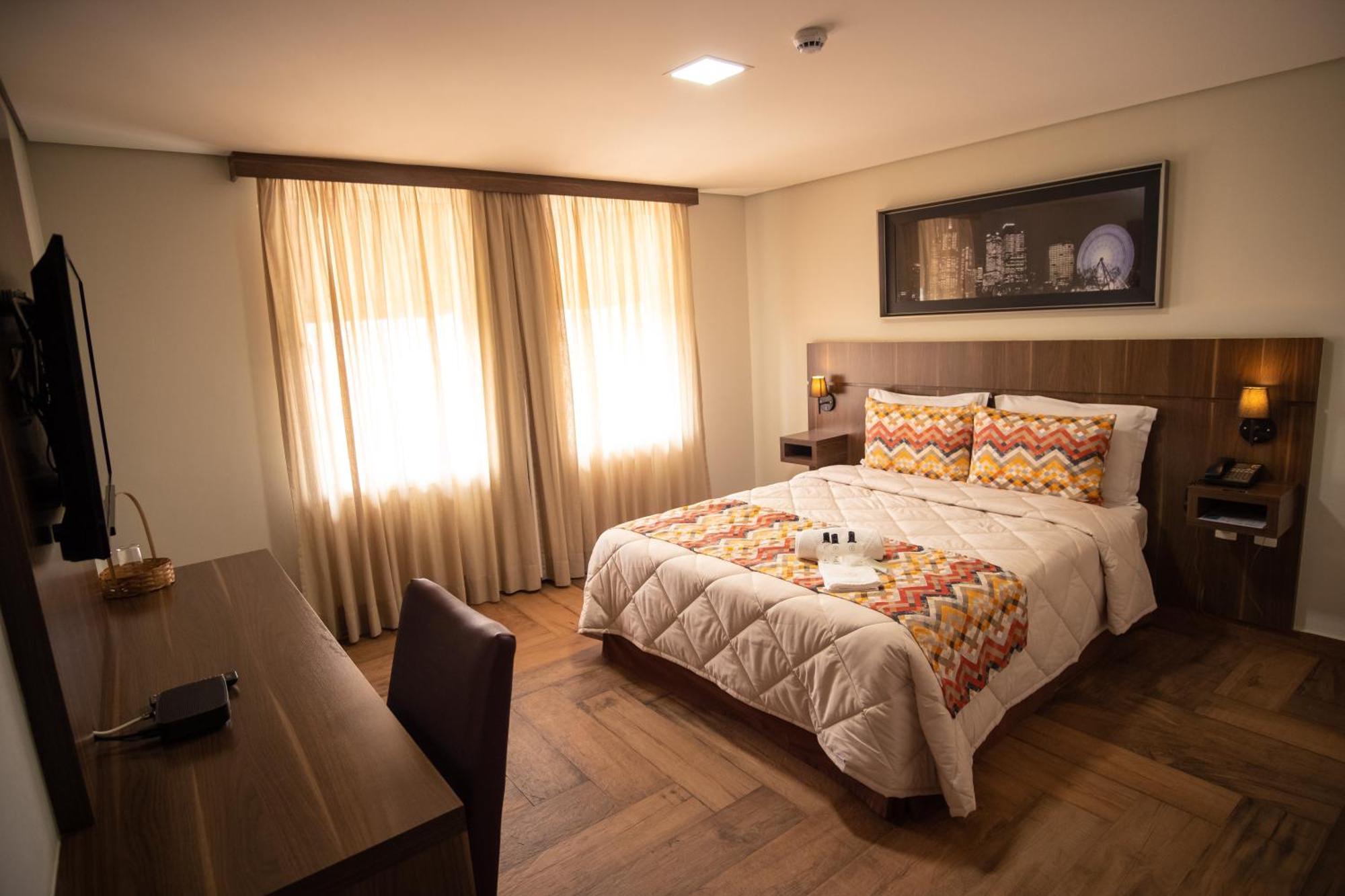 Bragança Paulista Padom Business Hotel מראה חיצוני תמונה