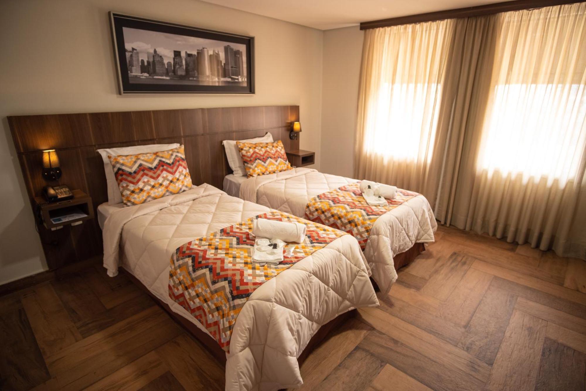 Bragança Paulista Padom Business Hotel מראה חיצוני תמונה