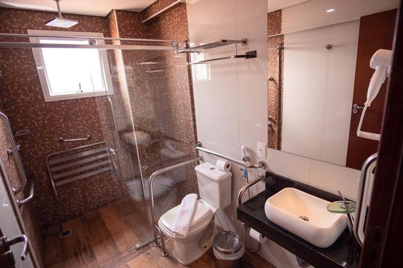 Bragança Paulista Padom Business Hotel מראה חיצוני תמונה