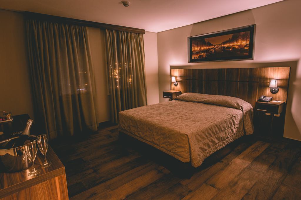 Bragança Paulista Padom Business Hotel מראה חיצוני תמונה